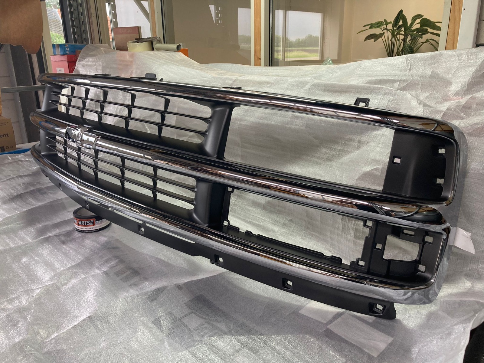 Grille Chevrolet Express - Afbeelding 3